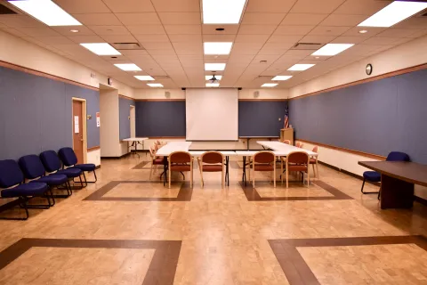 Maring-Hunt Library Meeting Room